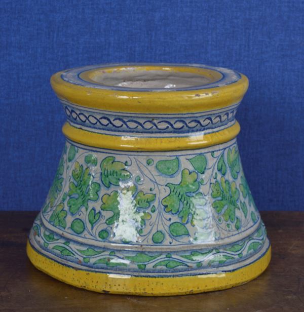 Base maiolica   - Asta UN'ELEGANTE DIMORA DI VIA BOLOGNESE - Pananti Online