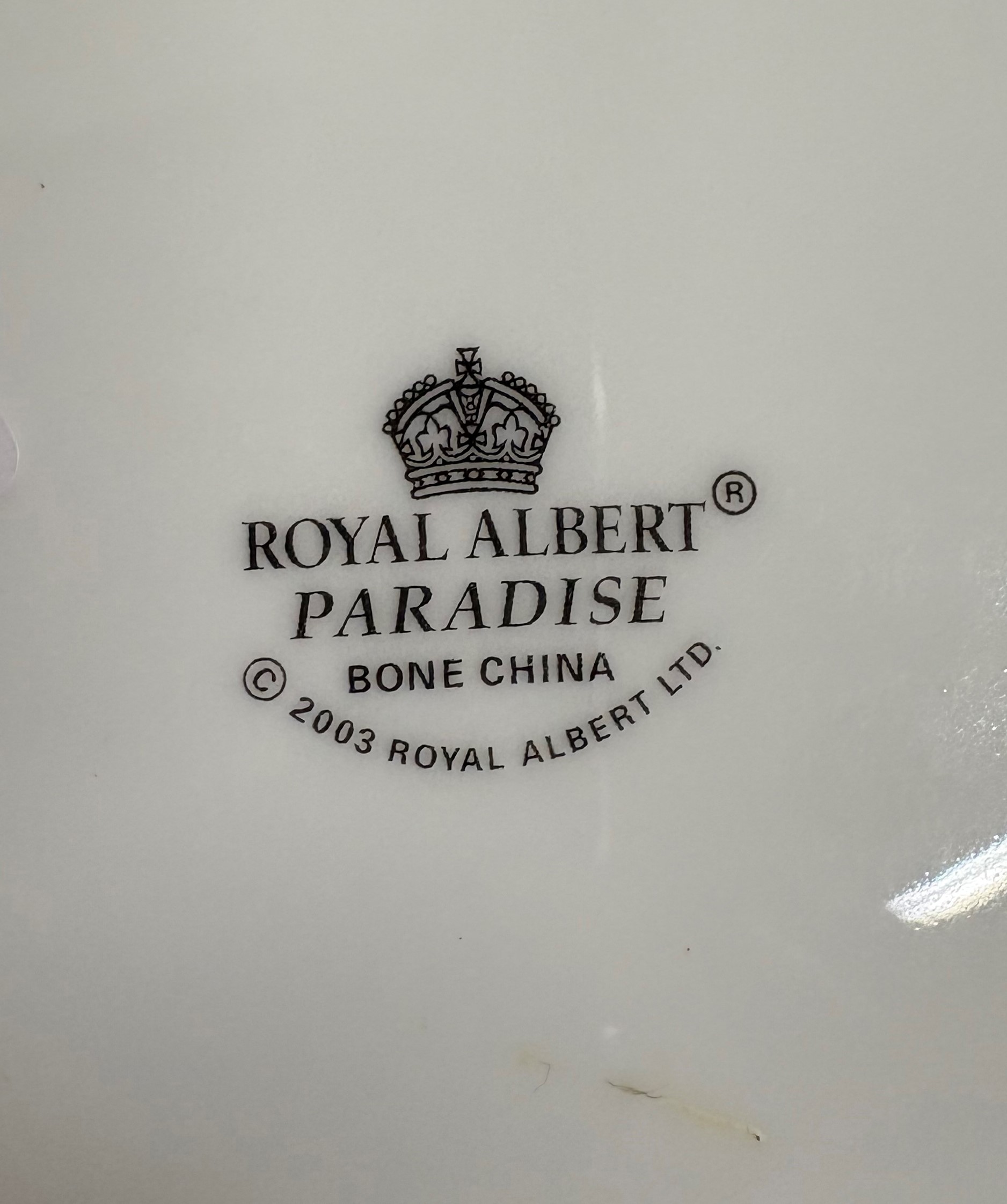 Royal Albert Paradise, Servizio da tè e portata in bone china con vassoio e tazze, decorazione fl...