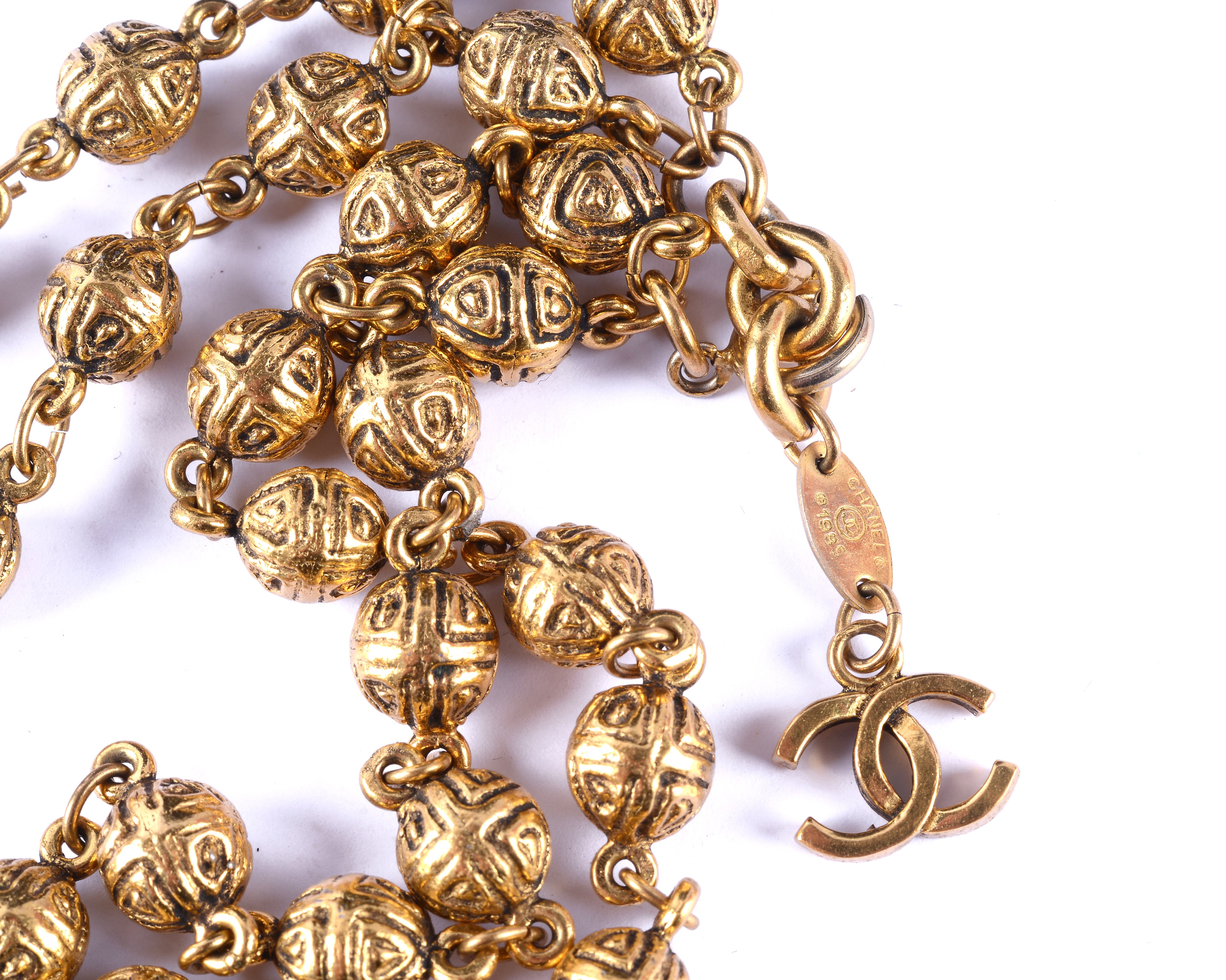 Collana Lunga a doppio filo
