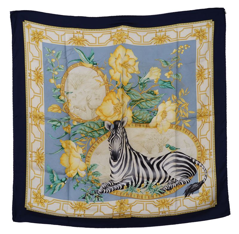 Foulard stampa animalier e floreale