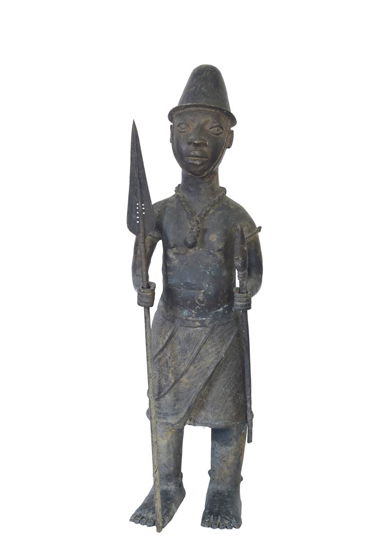 Portatore di lancia, scultura in bronzo (tradizione dell’Africa occidentale), XX secolo