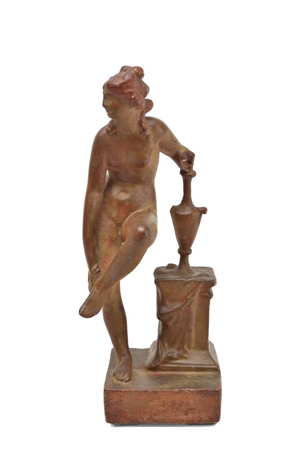 Anonimo, XIX sec. : Venere  - Gesso patinato a terracotta - Asta ANTIQUARIATO E OGGETTI D'ARTE - Pananti Online