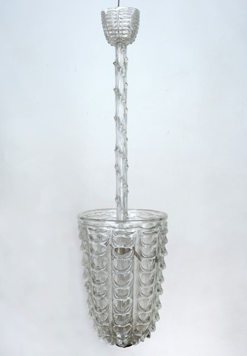 Lampadario in vetro con bugnature