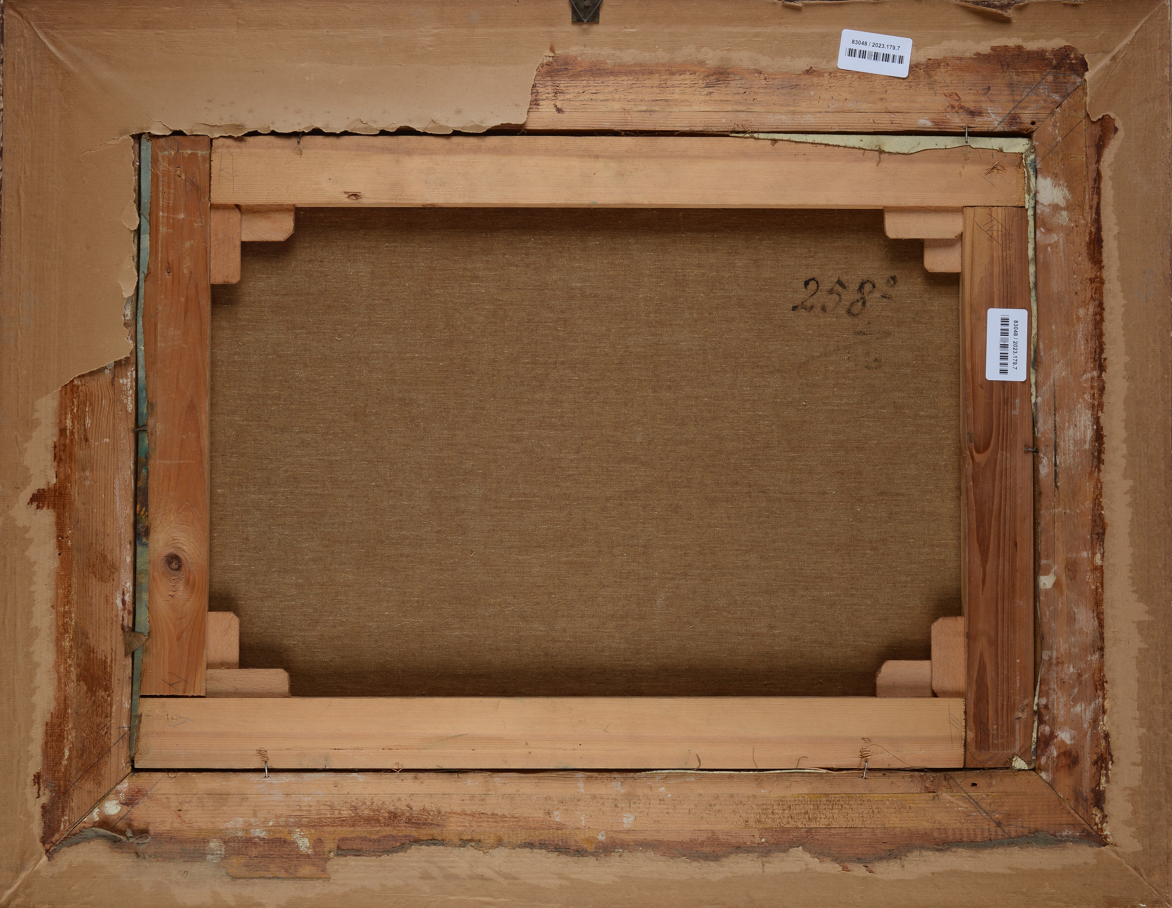 Natura morta con pesche e uva