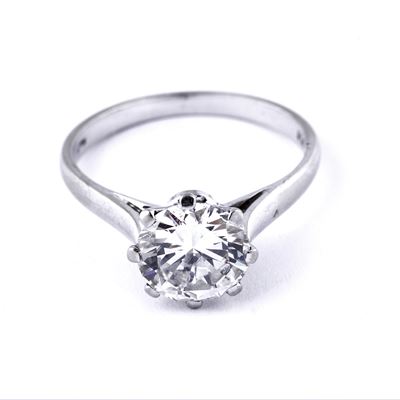 Anello Solitario in Oro Bianco