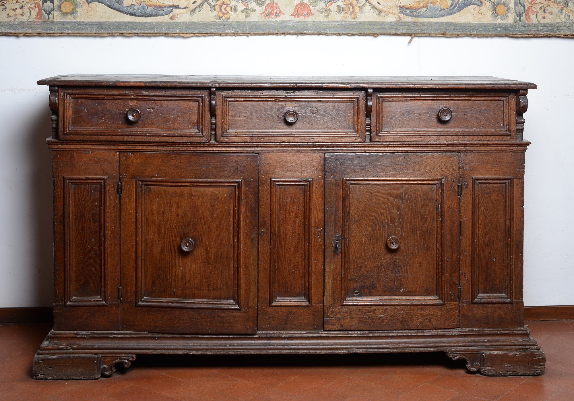 Grande Credenza