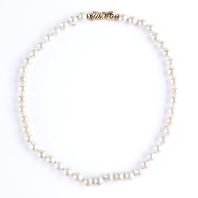Collana con Perle Scaramazze Diamanti e Fermatura in Oro