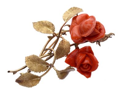Spilla a Tralci di Rose Oro Giallo e Corallo