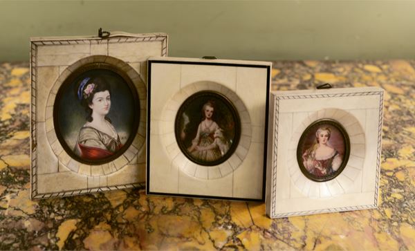 Serie di tre miniature