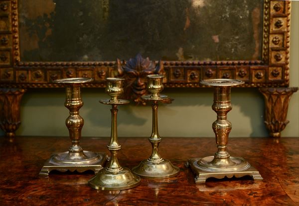 Due coppie di candelabri in ottone  - Asta ARGENTI E OGGETTI D'ARTE DA UNA COLLEZIONE PRIVATA SENESE - Pananti Online