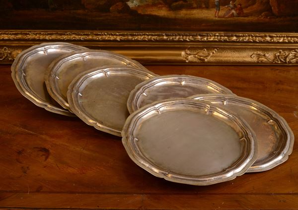 Serie di sei piatti in argento