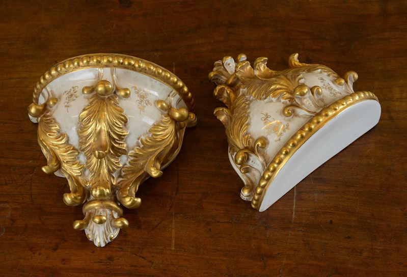 Coppia di Piccole Mensole in Porcellana, Meissen