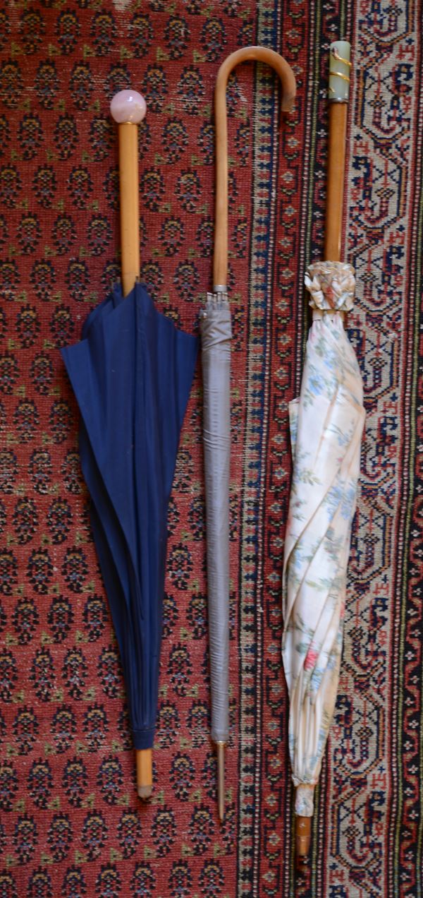 Tre ombrellini da collezione