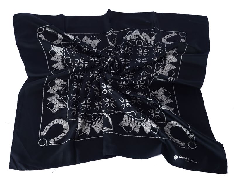 Foulard in seta nera