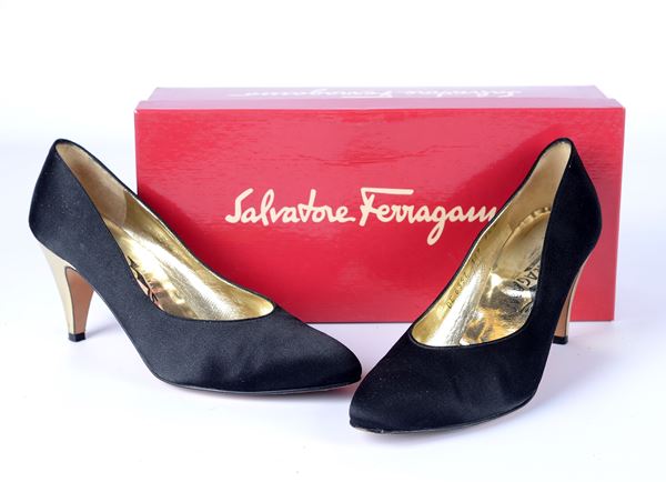 SALVATORE FERRAGAMO - Decolleté 