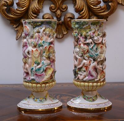 Coppia di Vasi in Ceramica