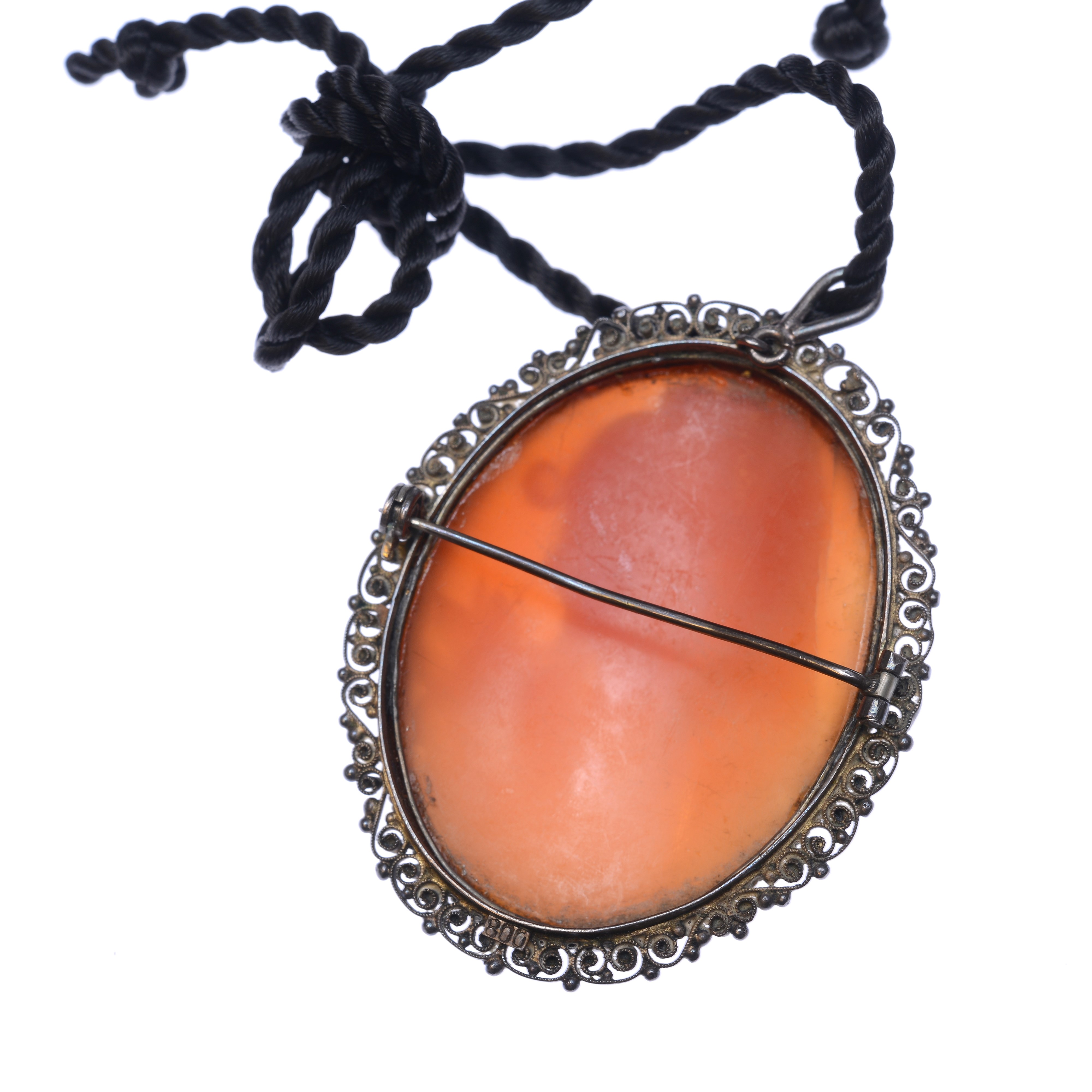 Broche e Spilla con Cammeo