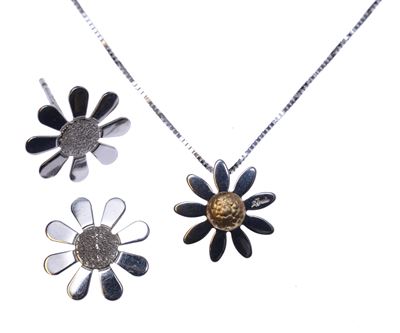 Collana con Pendente con Fiore in Oro Bianco