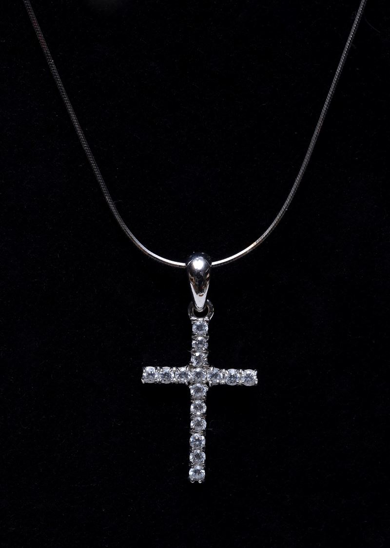 Collana in Oro Bianco con Croce