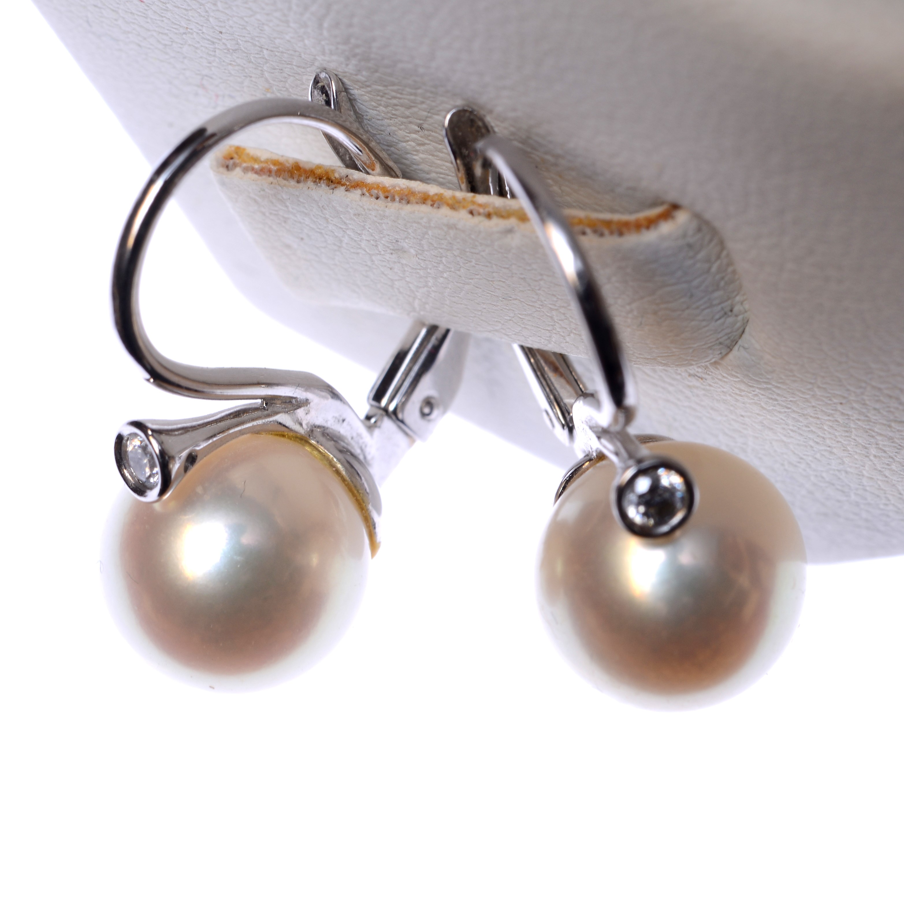 Collana in Oro Bianco con Pendente
