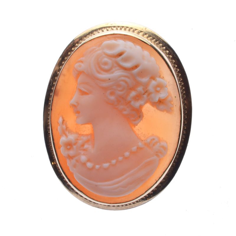 Cammeo con Spilla e Pendente