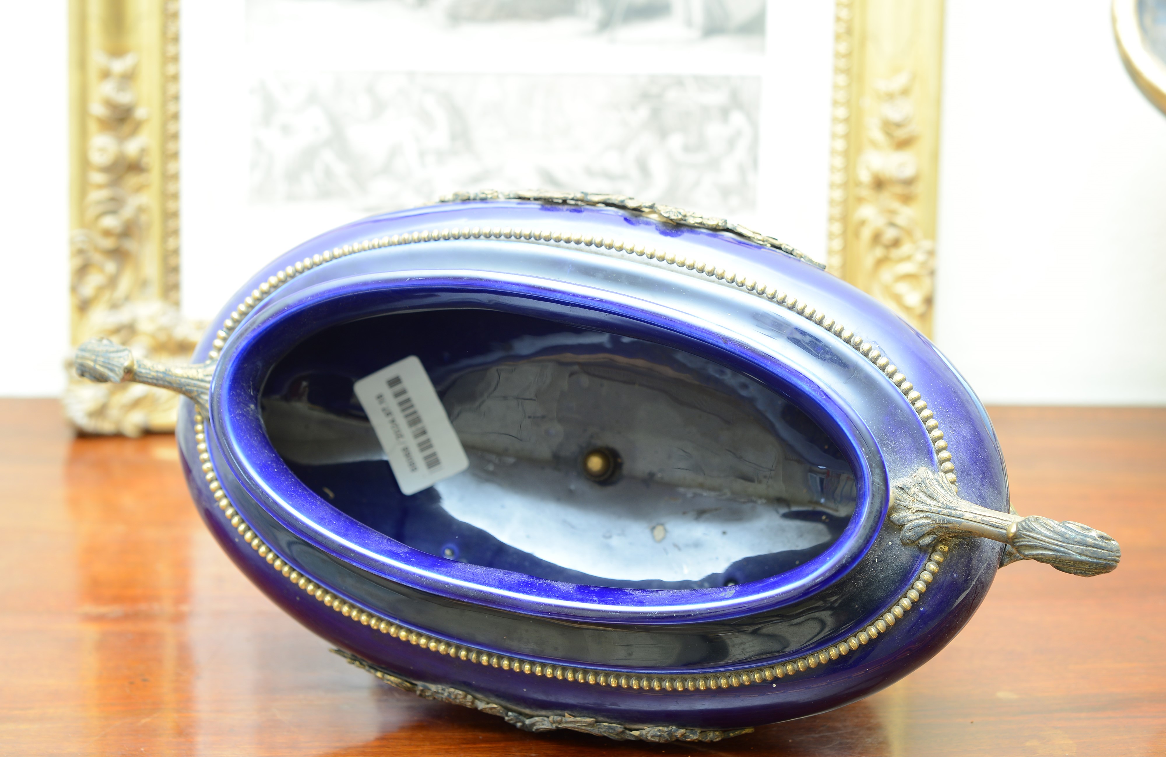 Vaso ad anfora in porcellana