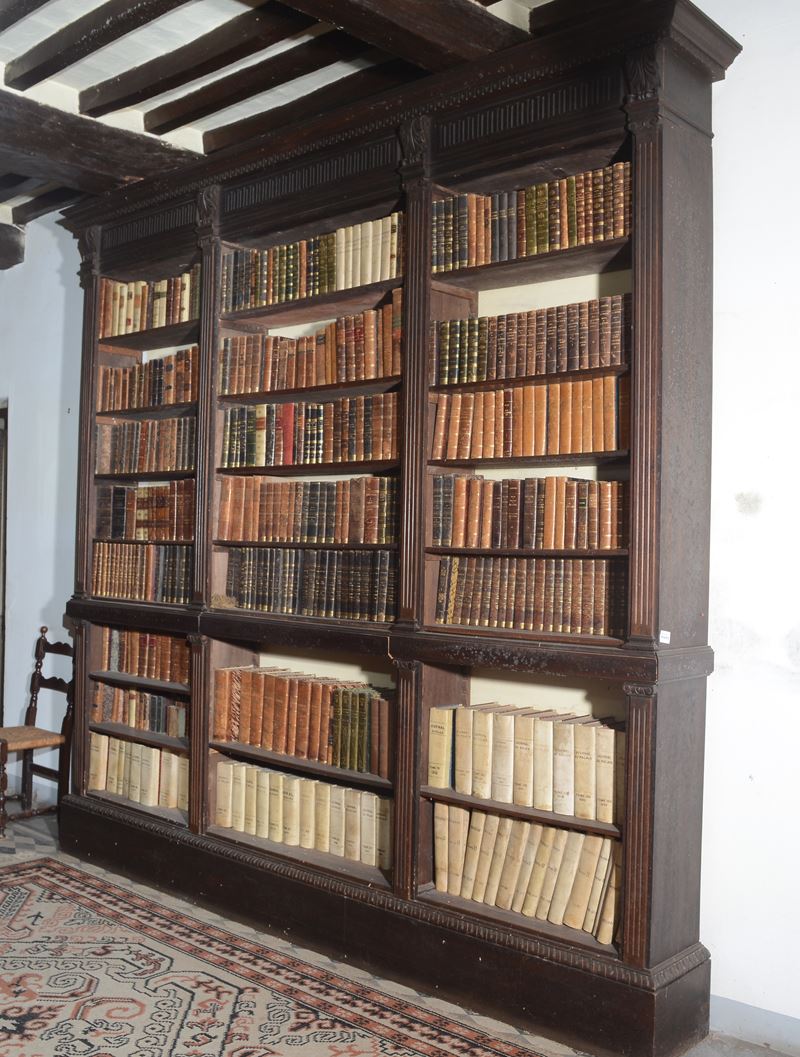 Grande Libreria in Noce