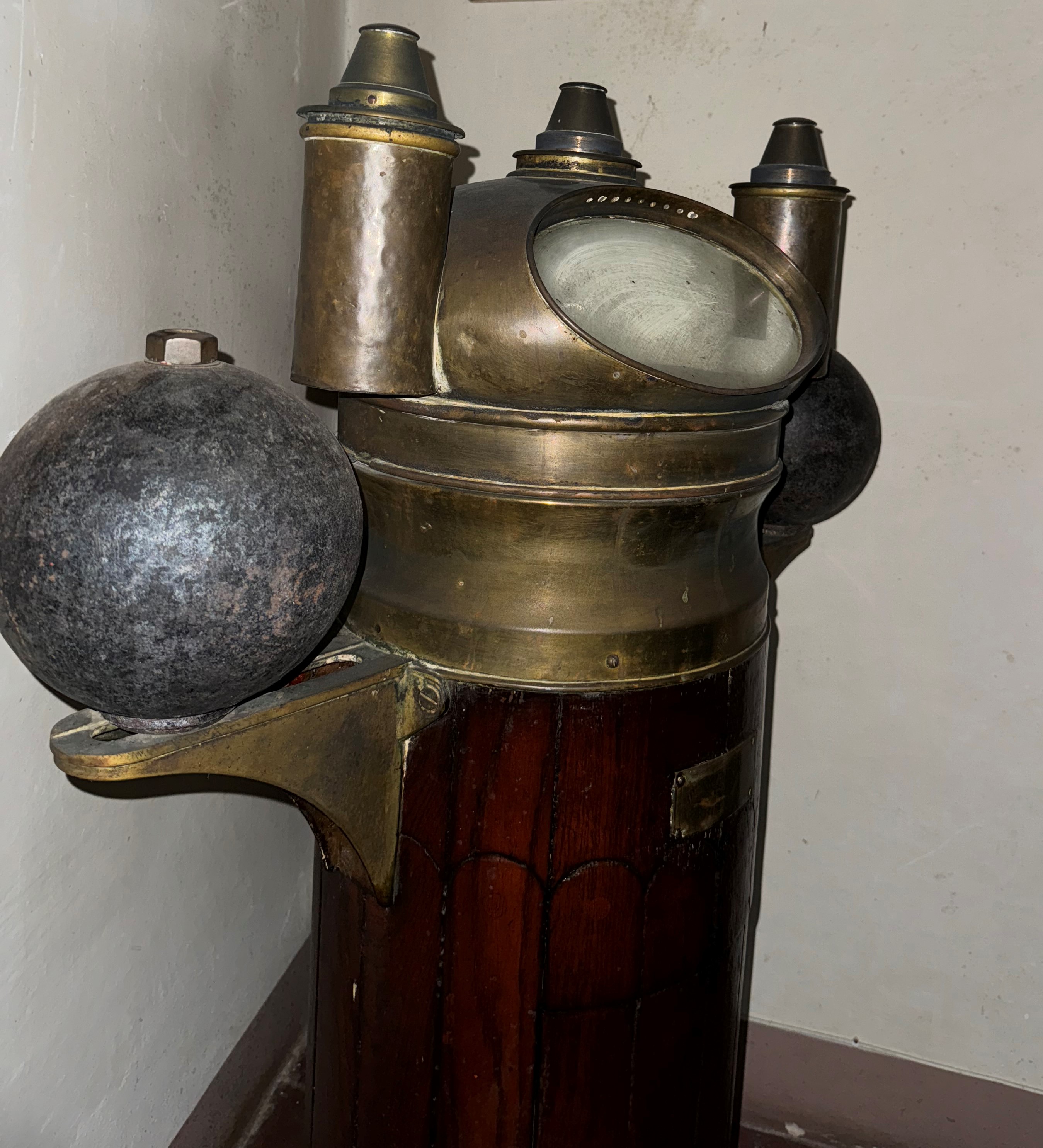 Chiesuola con Bussola a Liquido