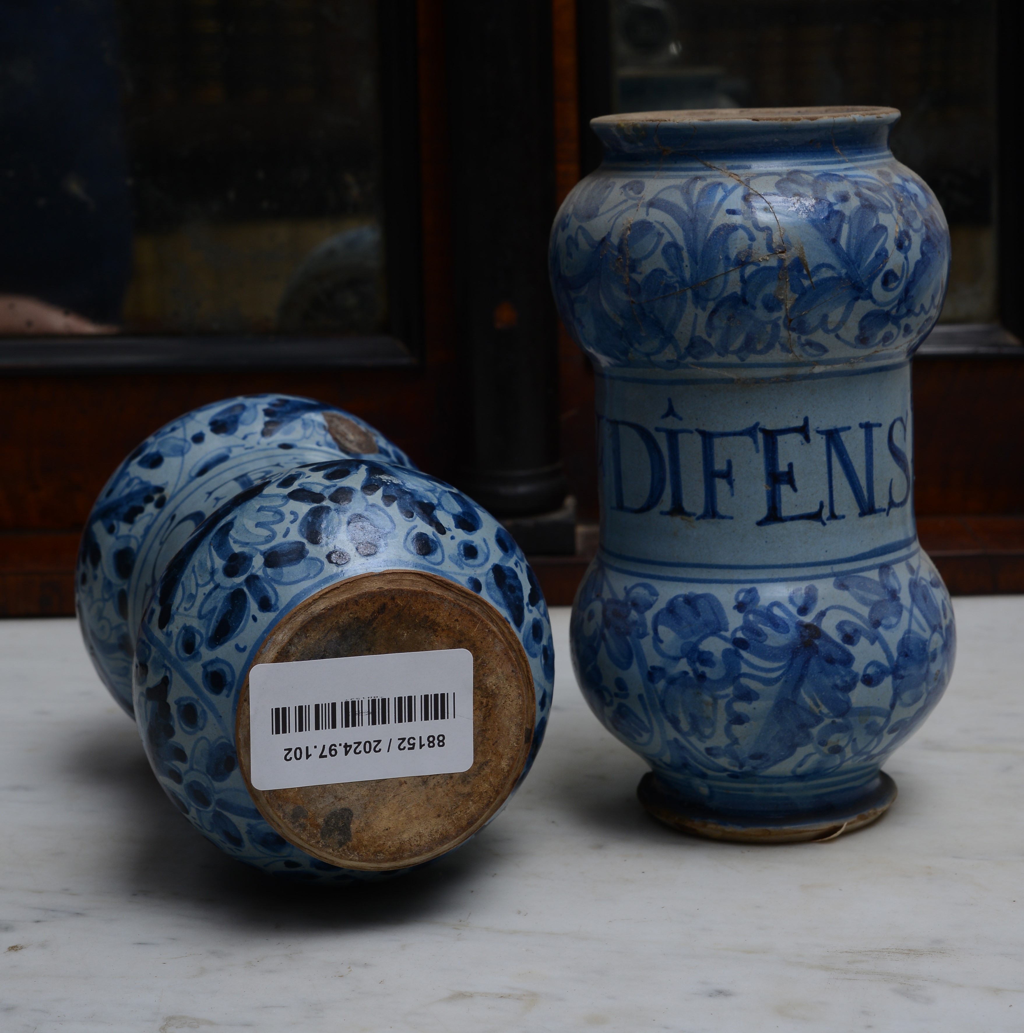 Coppia di Albarelli in Ceramica