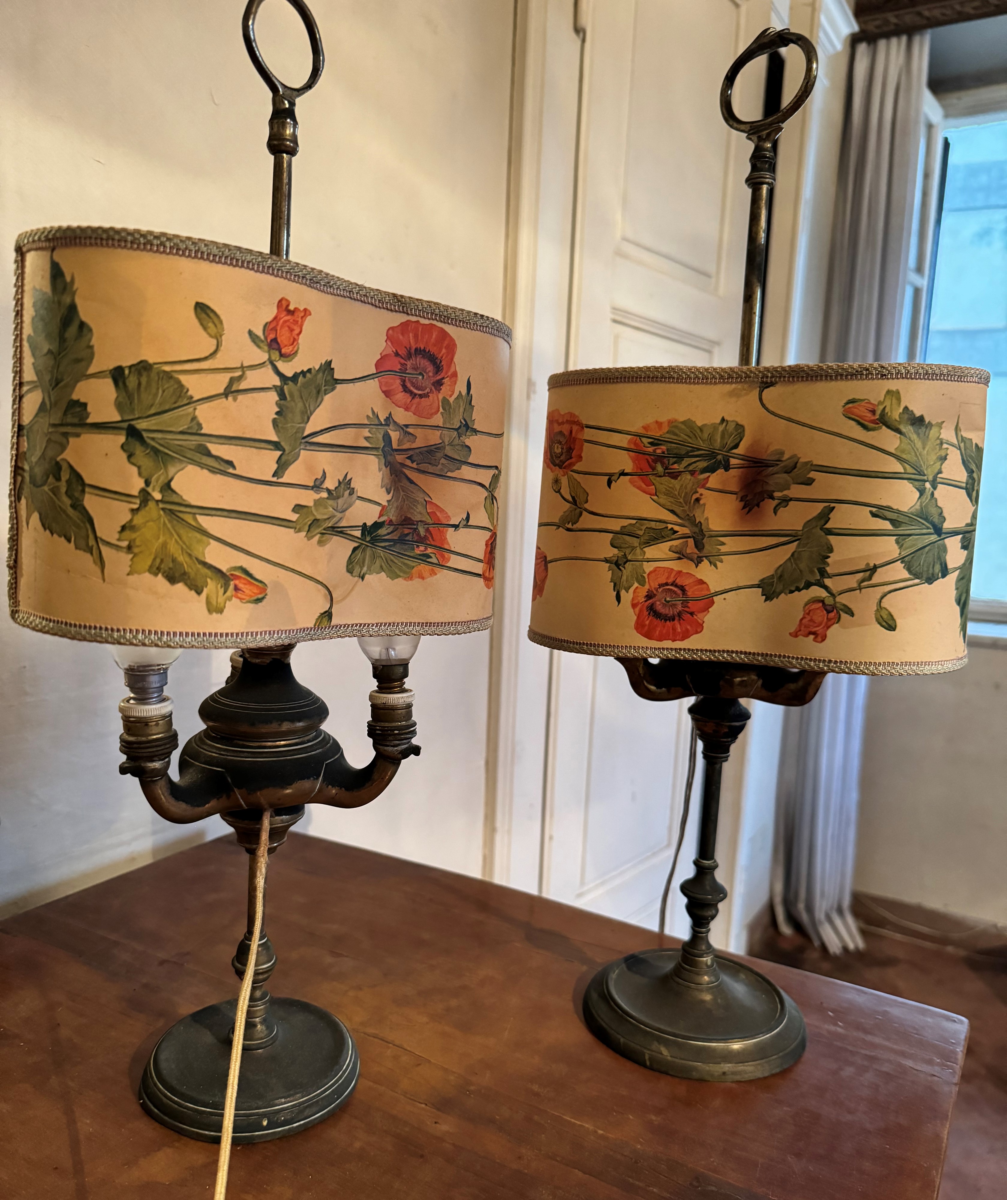 Due lucerne in bronzo