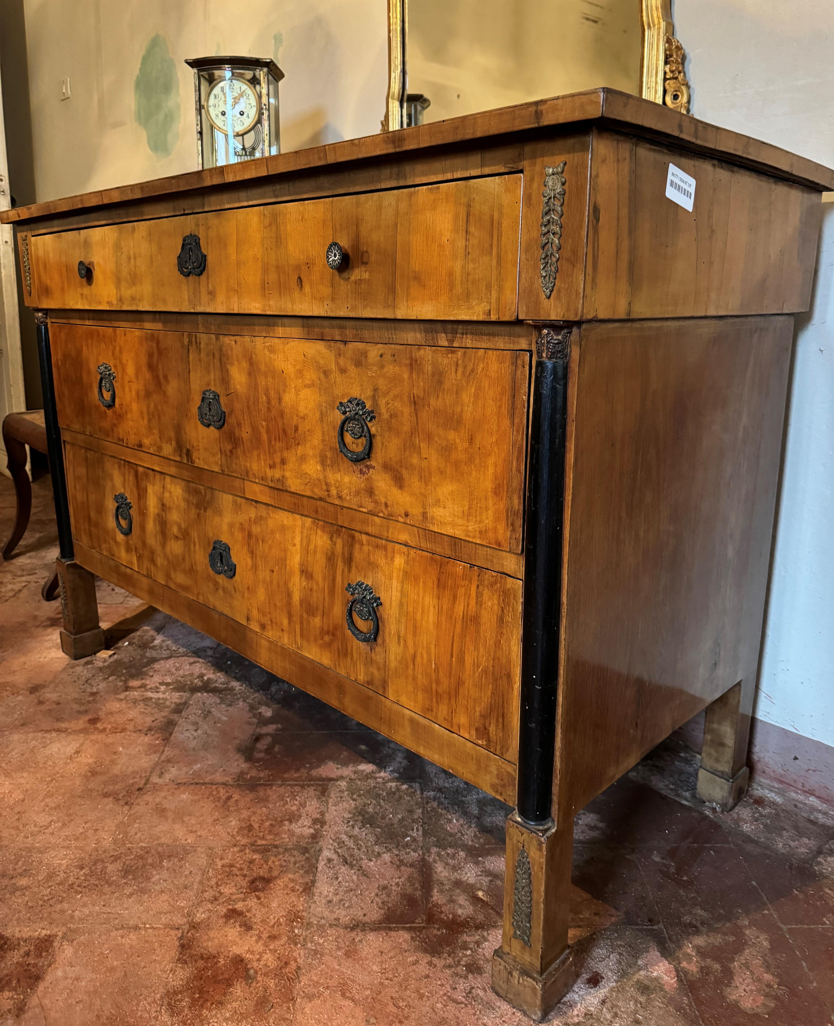 Cassettone Impero in noce