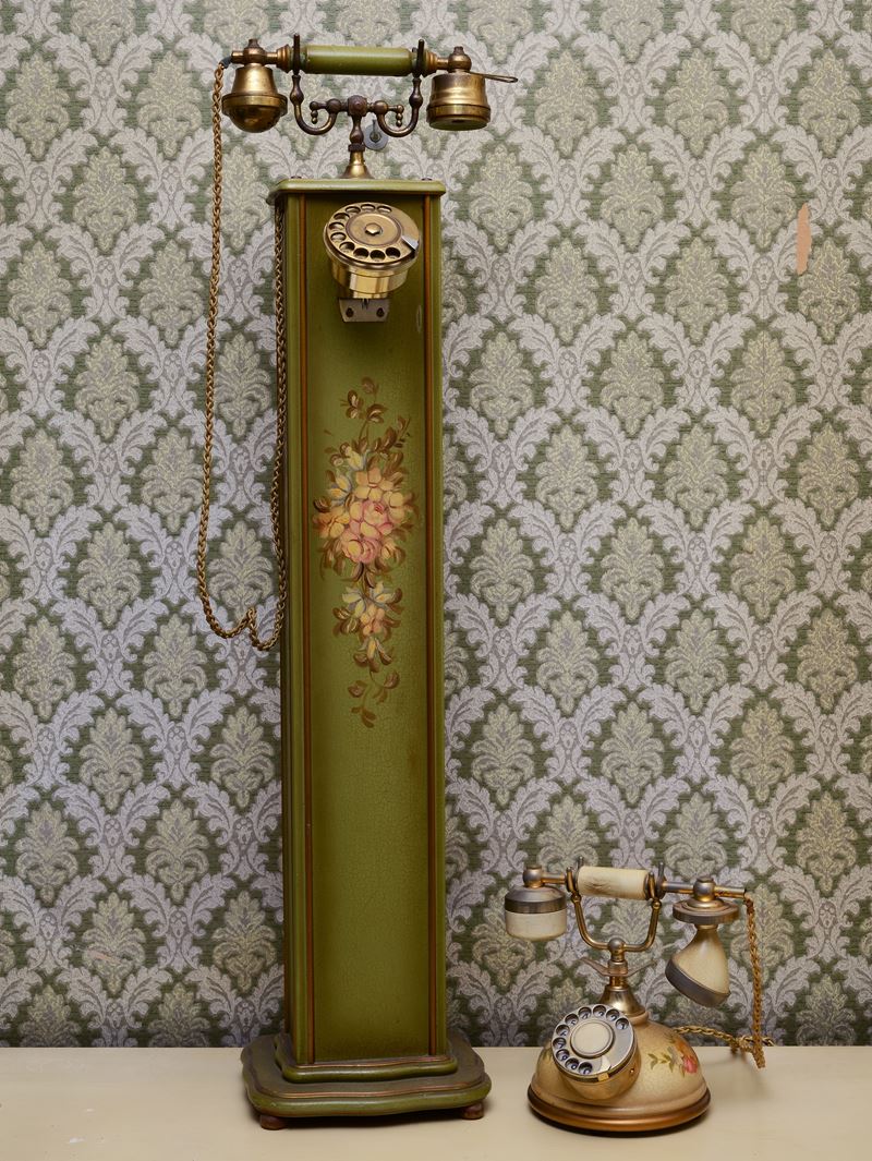 Due Telefoni D’epoca