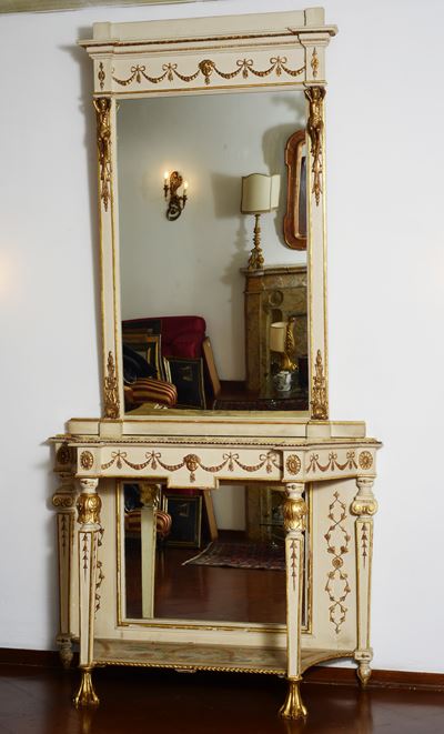 Grande Consolle con Specchio in Legno Intagliato e Dorato