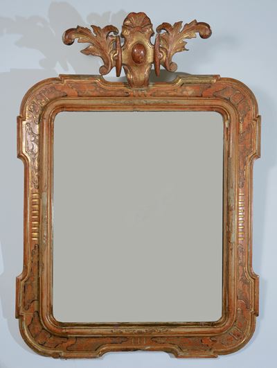 Specchiera in Legno Intagliato