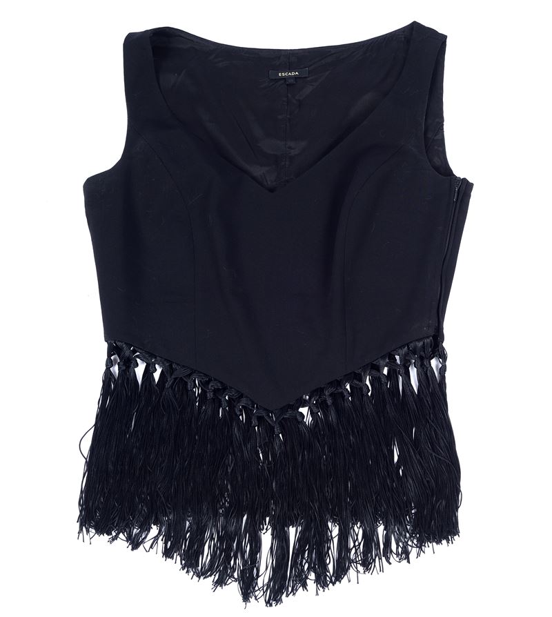 Completo in seta nera, composta da top e pantalone