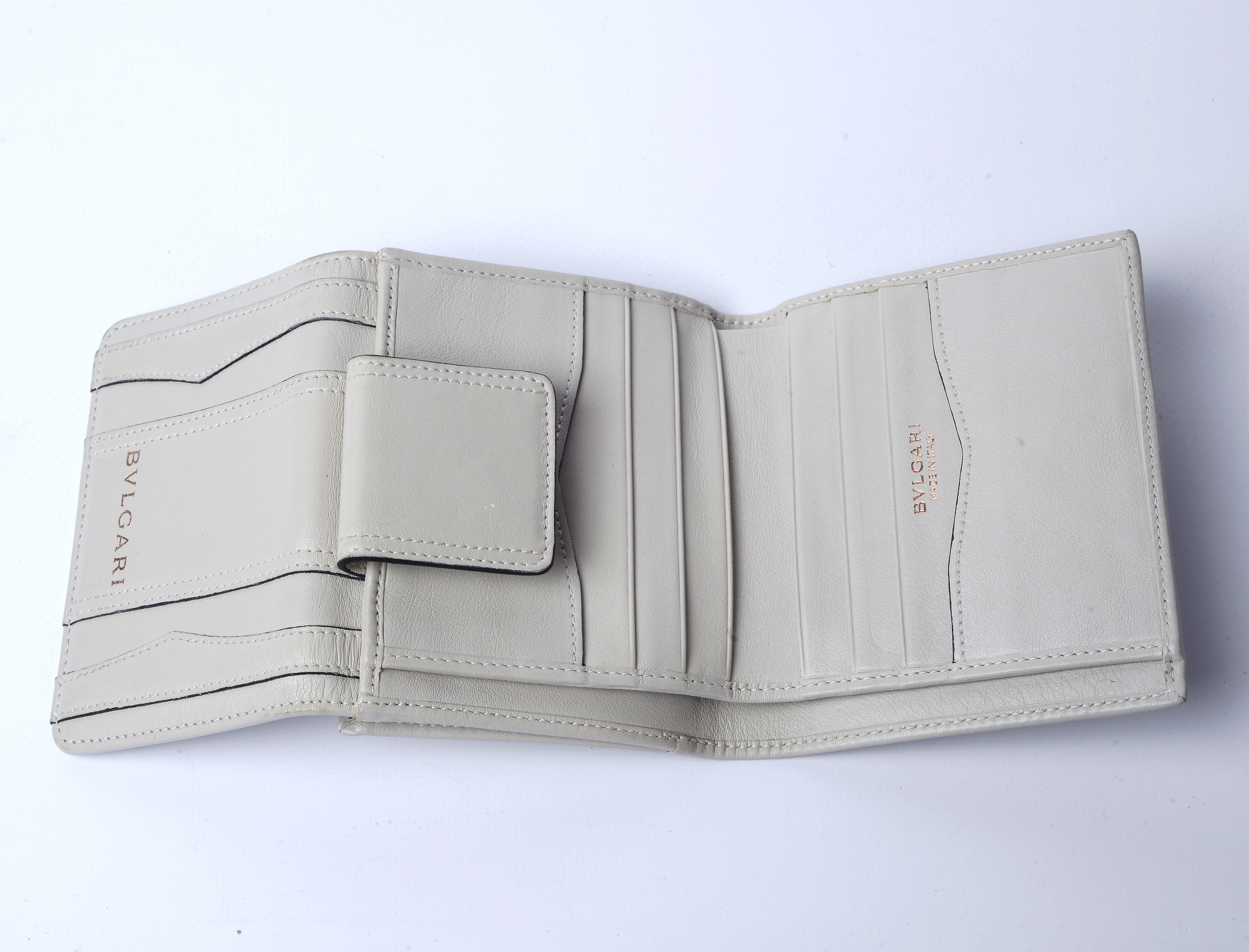 Portafoglio in pelle avorio