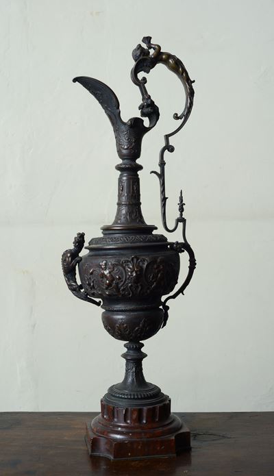 Brocca in Bronzo