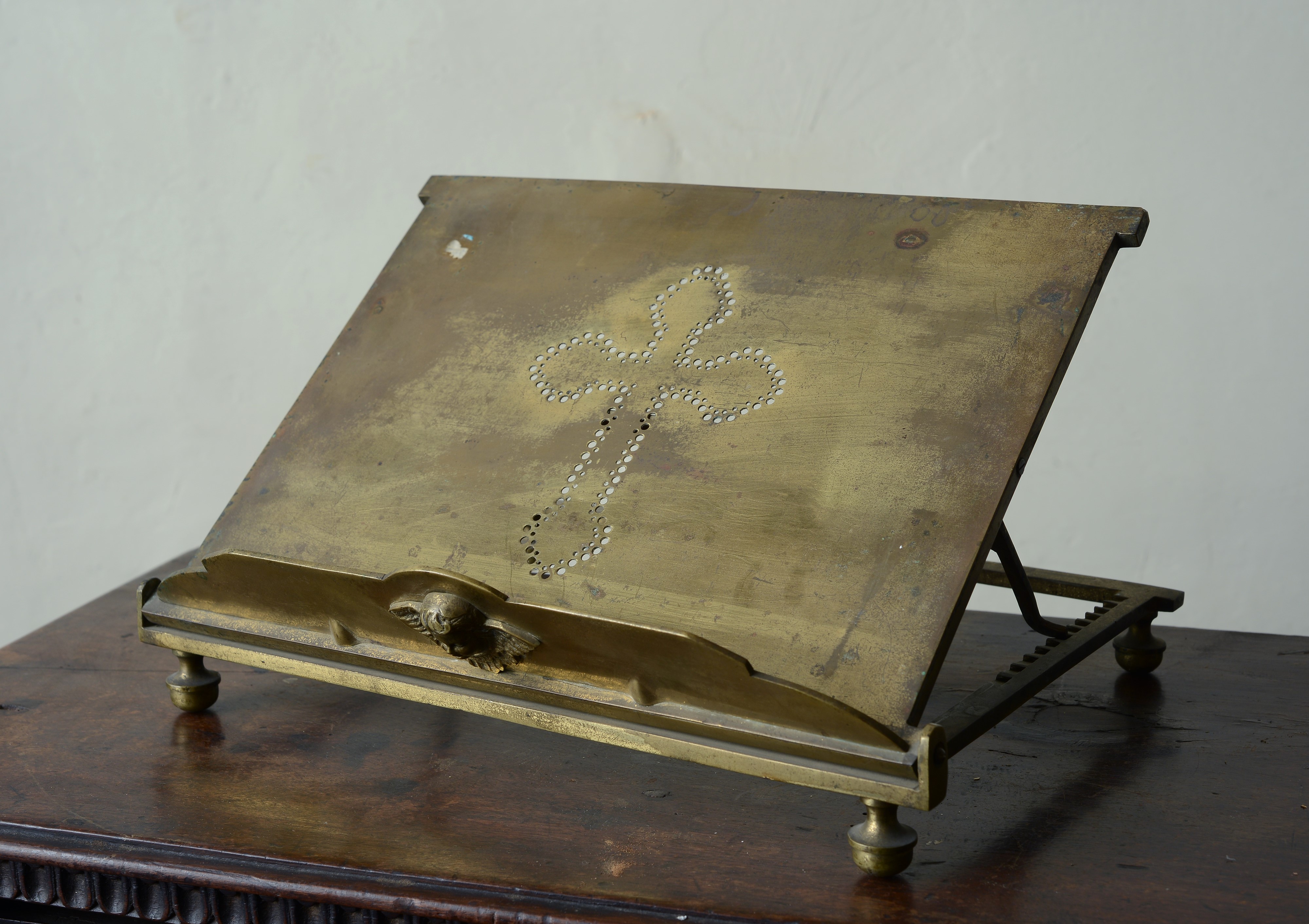 Leggio in Ottone Dorato