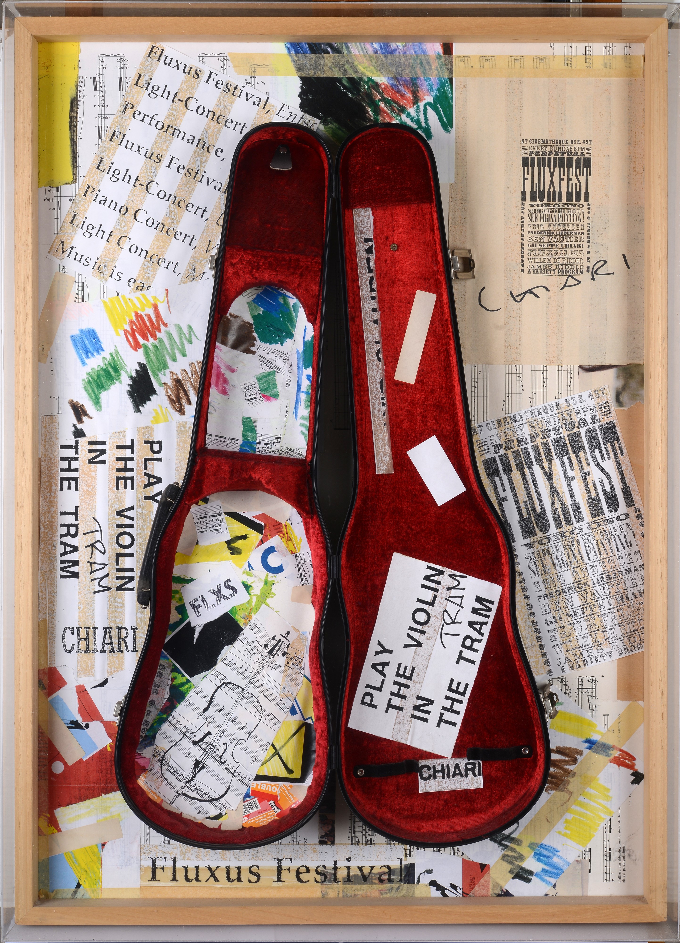 Giuseppe Chiari - Assemblaggio con custodia di violino su tavola con collage e pittura