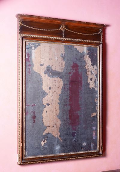 Specchiera in Legno Intagliato, Laccato e Dorato