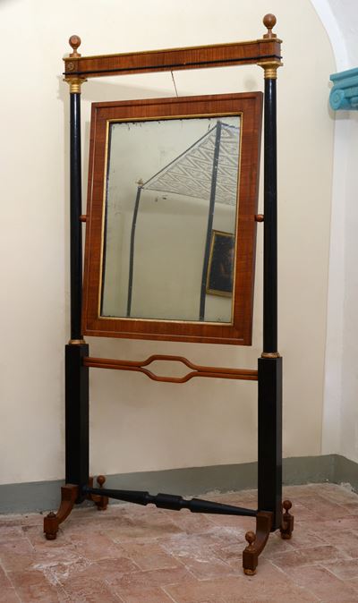 Psiche in Legno Laccato e Dorato