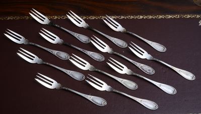 Dodici Forchettine da Dessert in Argento
