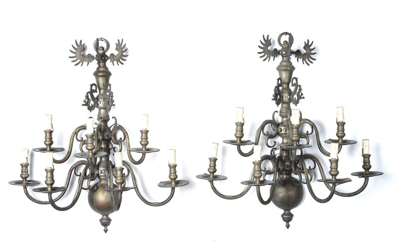Coppia di grandi appliques in bronzo