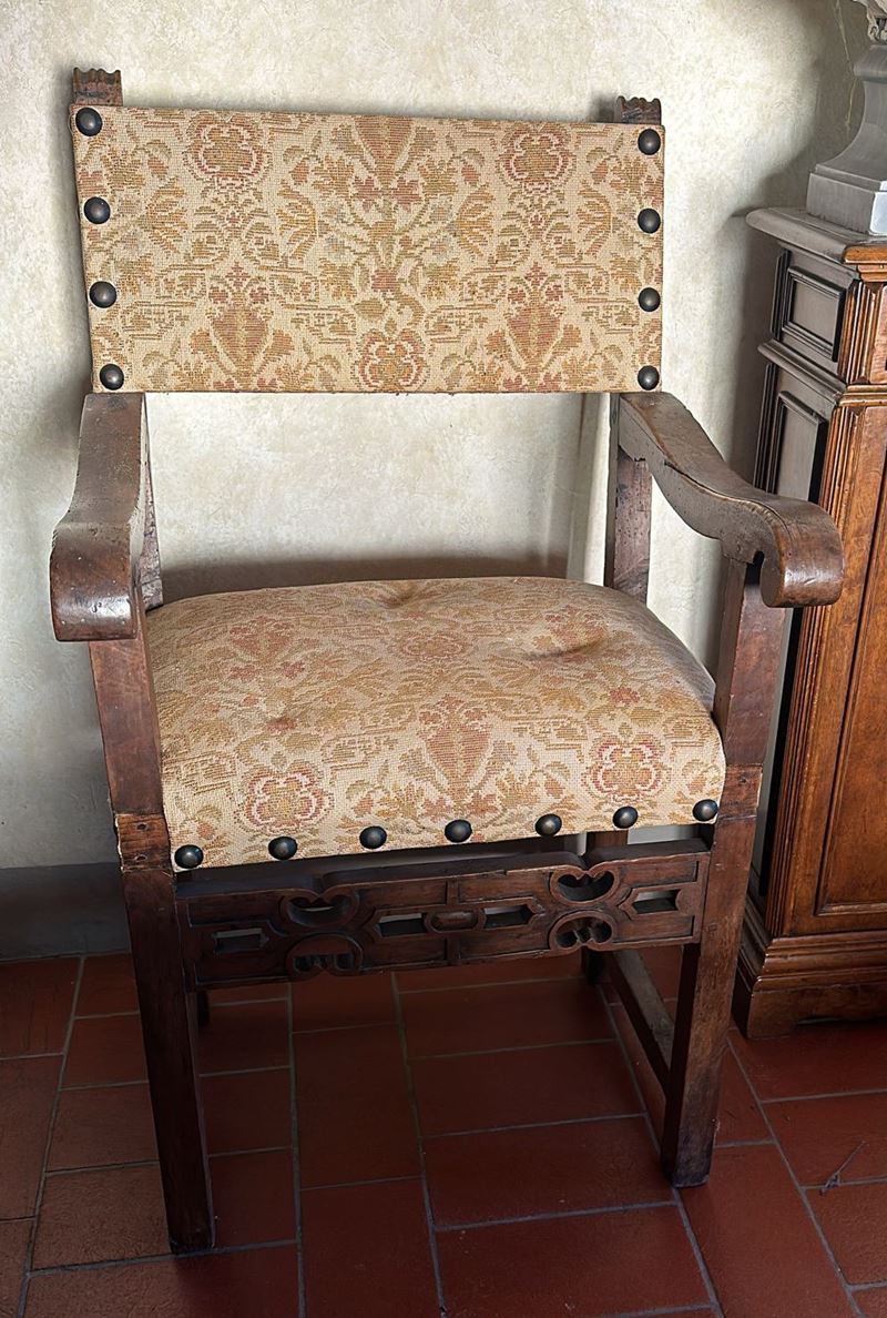 Poltrona in Noce