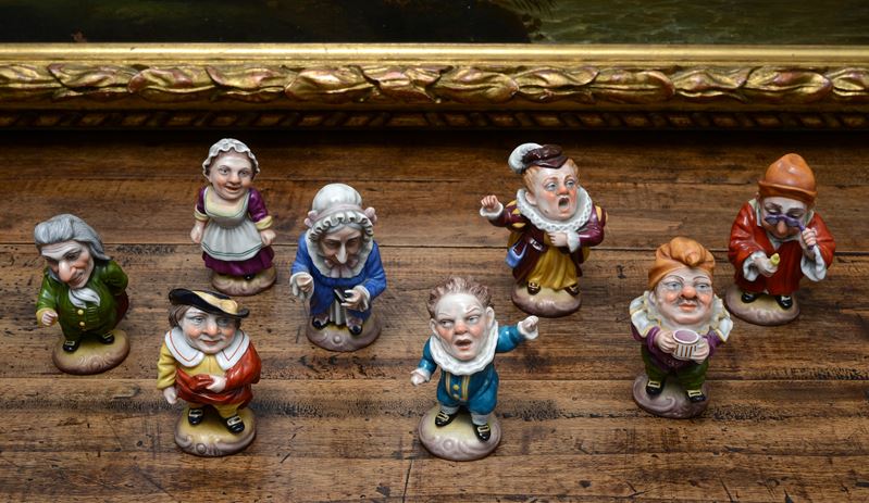 Gruppo di Sculture in Porcellana Policroma