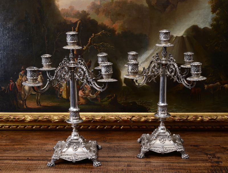 Coppia di Candelabri a Colonna
