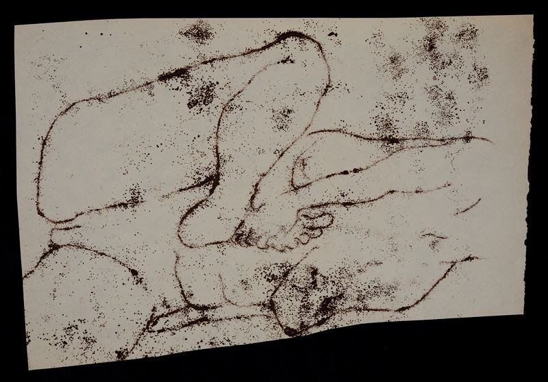 Studio di donna sdraiata