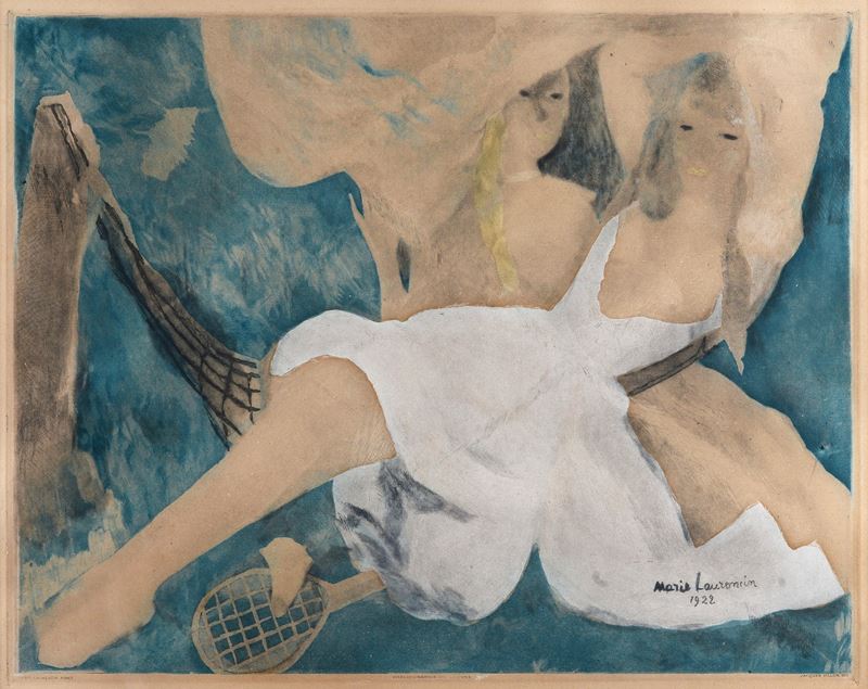 Deux amies au repos du tennis dans un hamac