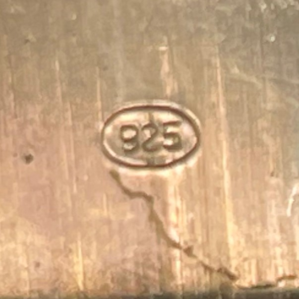 Lotto di sei oggetti