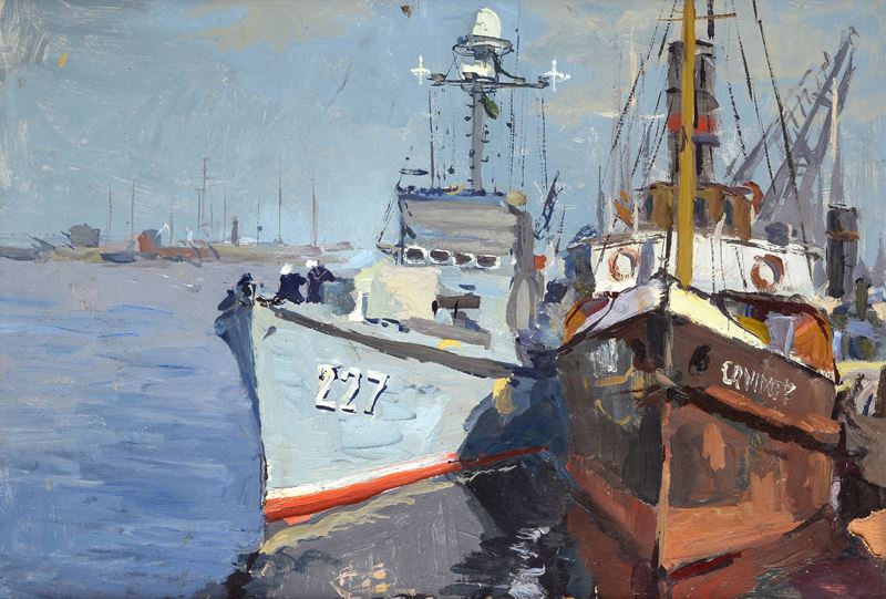 Navi militari in porto